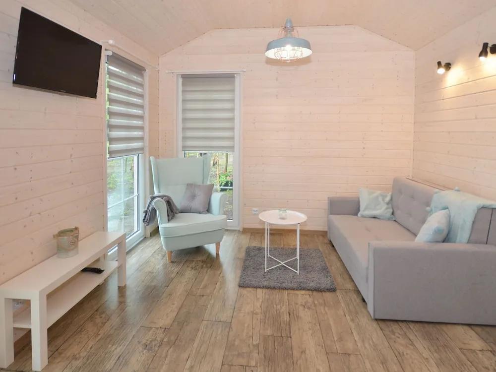 Lovely Holiday Home in Darlowo With Swimming Pool - главное фото