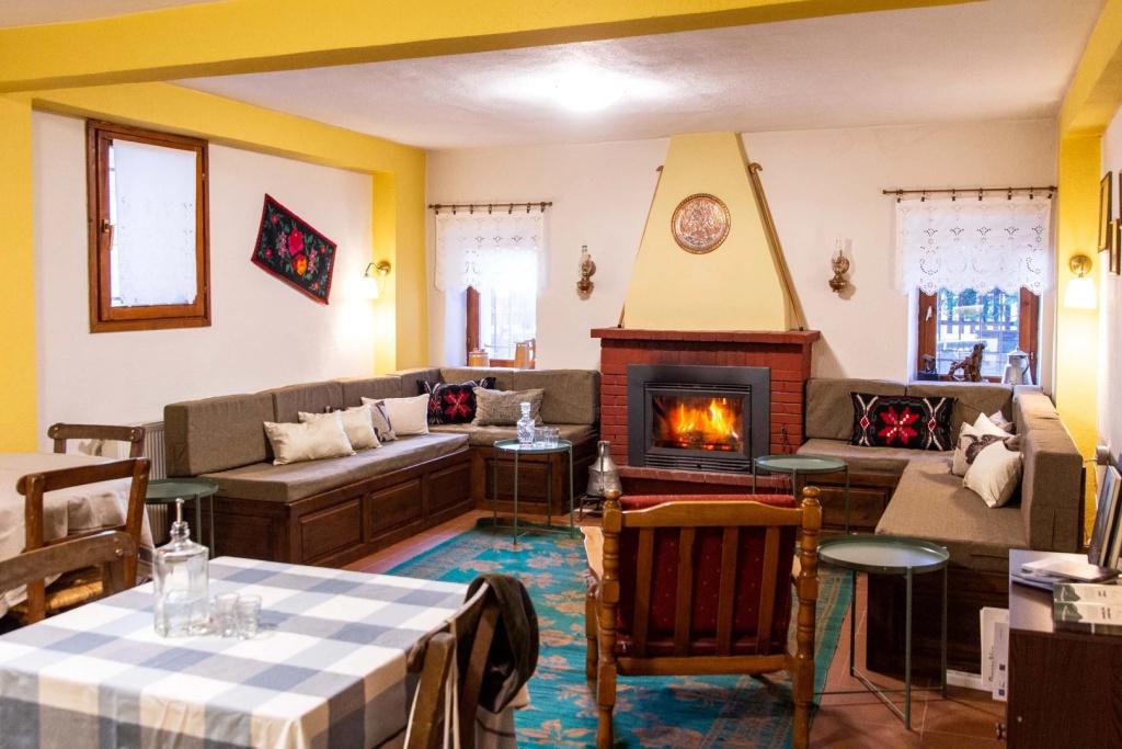 The Guest House "Wildlife and Culture" - главное фото