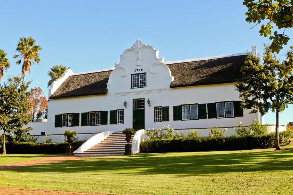 Webersburg Wine Estate - главное фото