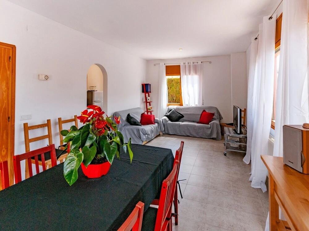 Luxurious Apartment in St Pere Pescador With Private Pool - главное фото