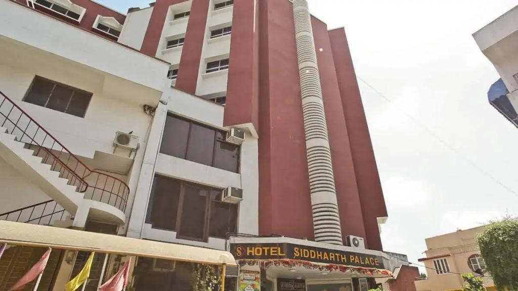 Siddharth Palace Hotel - главное фото