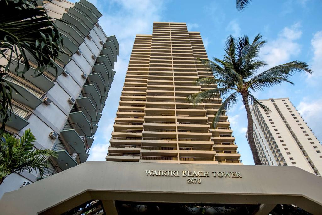 Aston Waikiki Beach Tower - главное фото