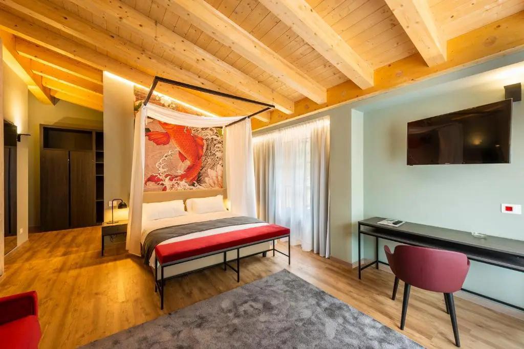 Hotel Regina Del Garda Suite - главное фото