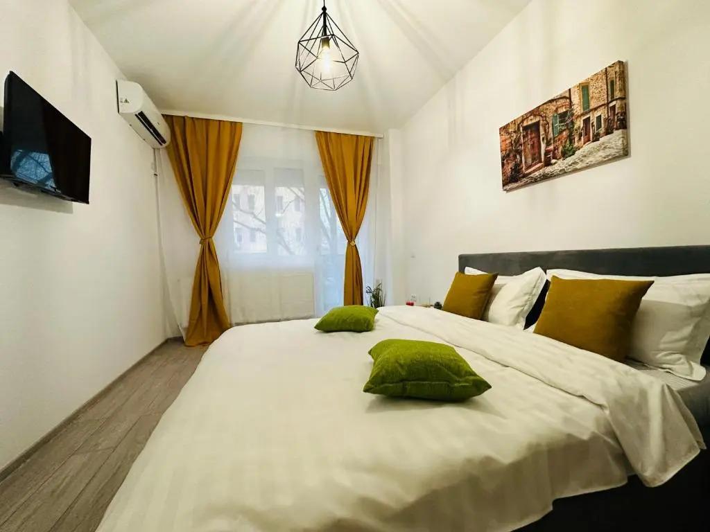 Make yourself at home - главное фото