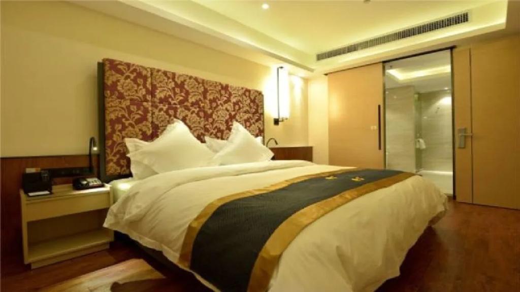 E-Cheng Hotel Liuzhou Central Plaza Branch - главное фото