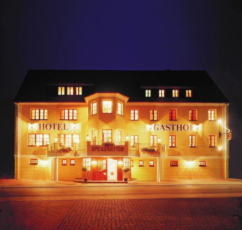 Hotel und Gasthof Spessarttor - главное фото