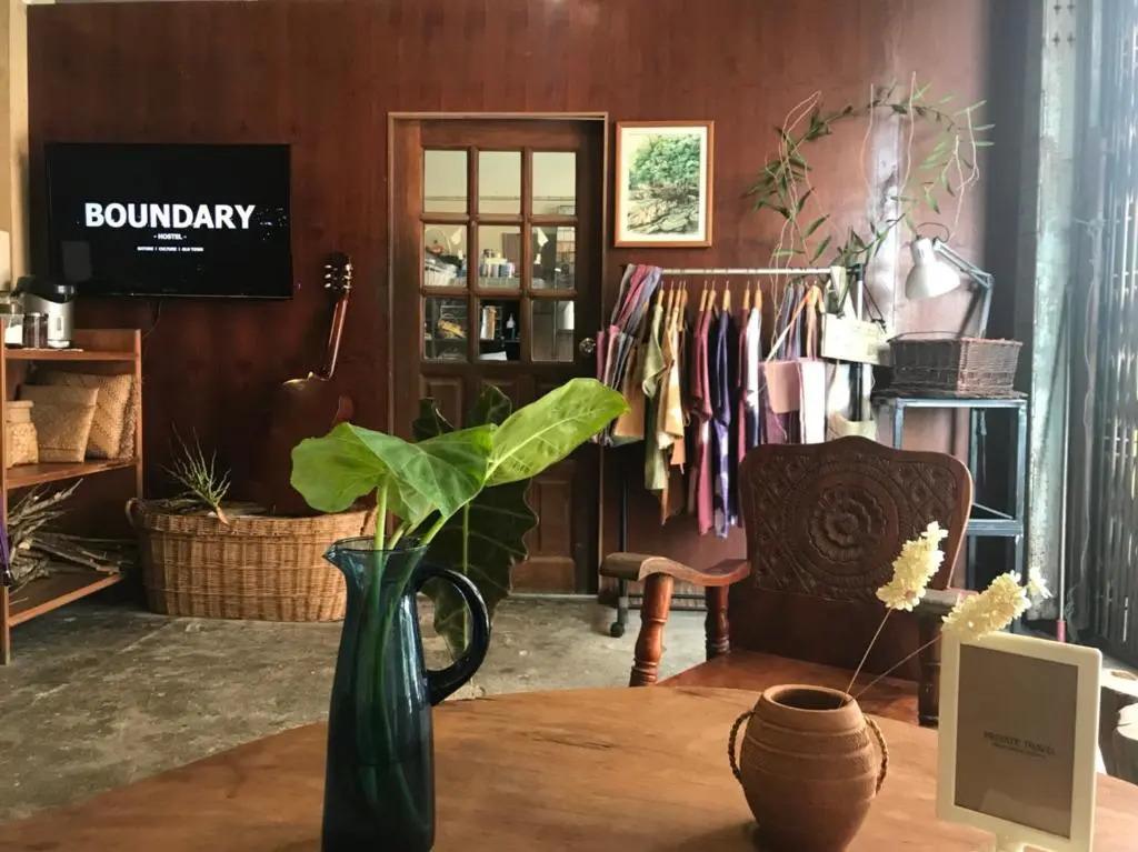 Boundary Hostel Cafe - главное фото