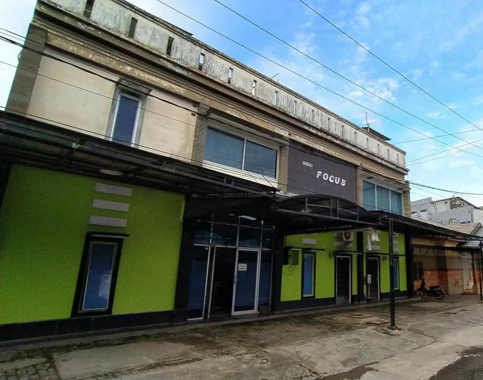 OYO 3762 Wisma Focus - главное фото