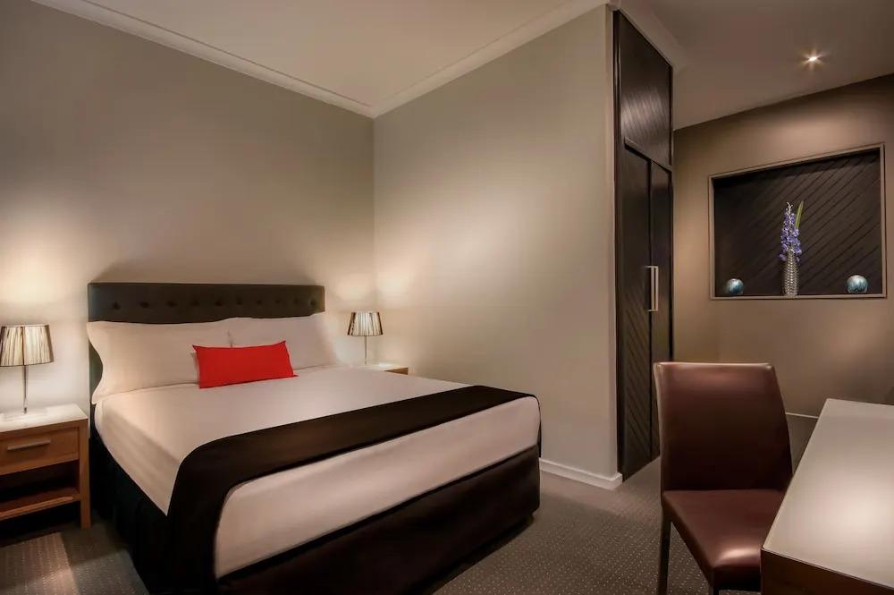 Crest on Barkly Hotel Melbourne - главное фото