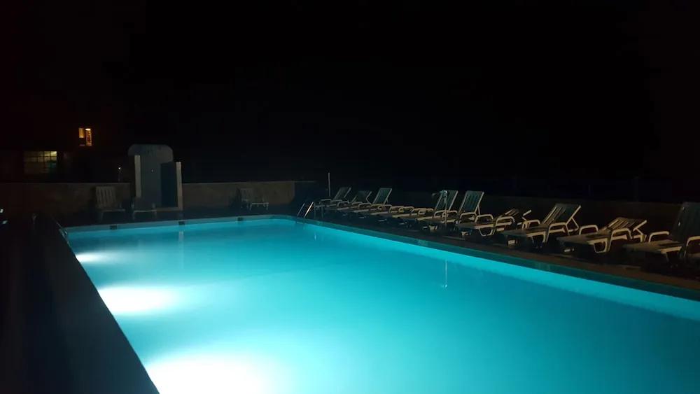 Praia Azul Beach House - главное фото