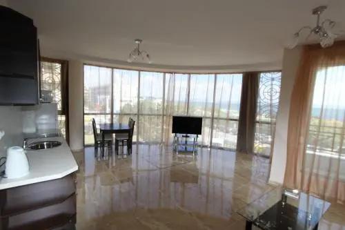Golden Sea View Apartments - главное фото