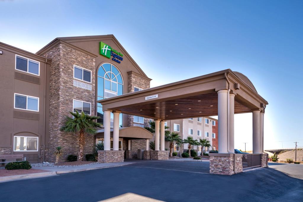 Holiday Inn Express Hotel & Suites Alamogordo Hwy 54/70 by IHG - главное фото