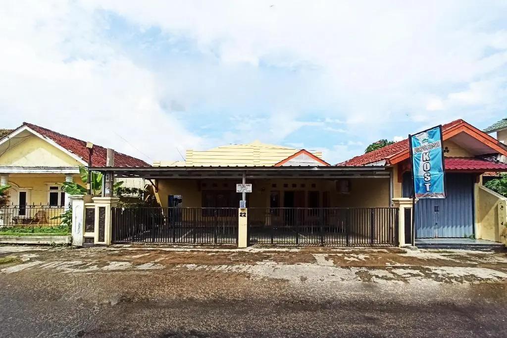 OYO 3761 Djayatama Guest House - главное фото