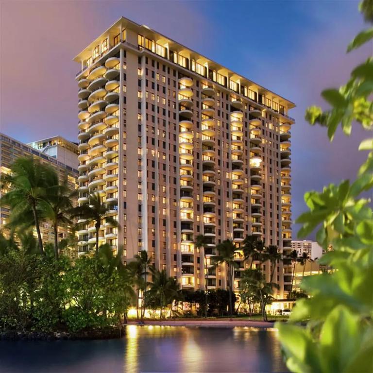 Hilton Grand Vacations Club at Hilton Hawaiian Village - главное фото