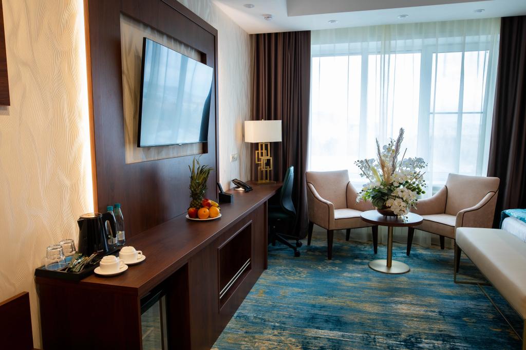 Отель Best Western Plus Oskemen - главное фото