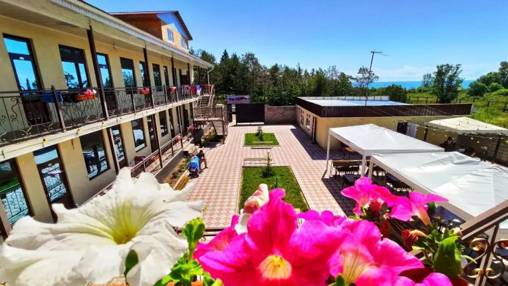 Гостевой дом Aknur Deluxe - главное фото