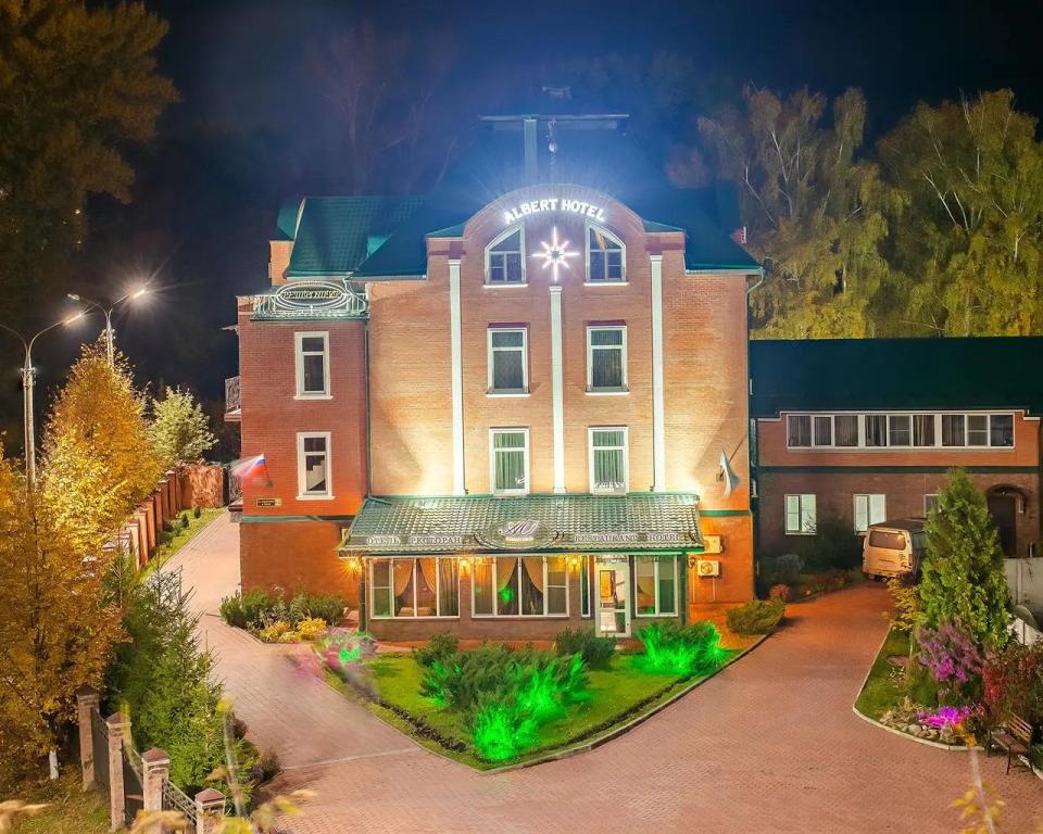 Гостинично-ресторанный комплекс «Альберт Отель» - главное фото