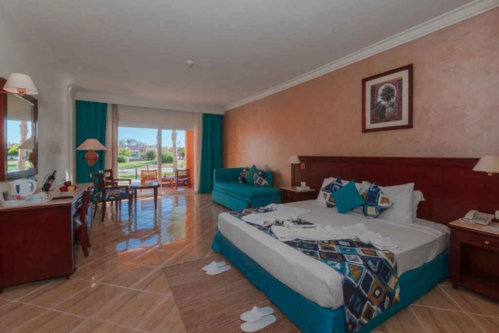 Отель Malikia Resort Abu Dabbab - главное фото