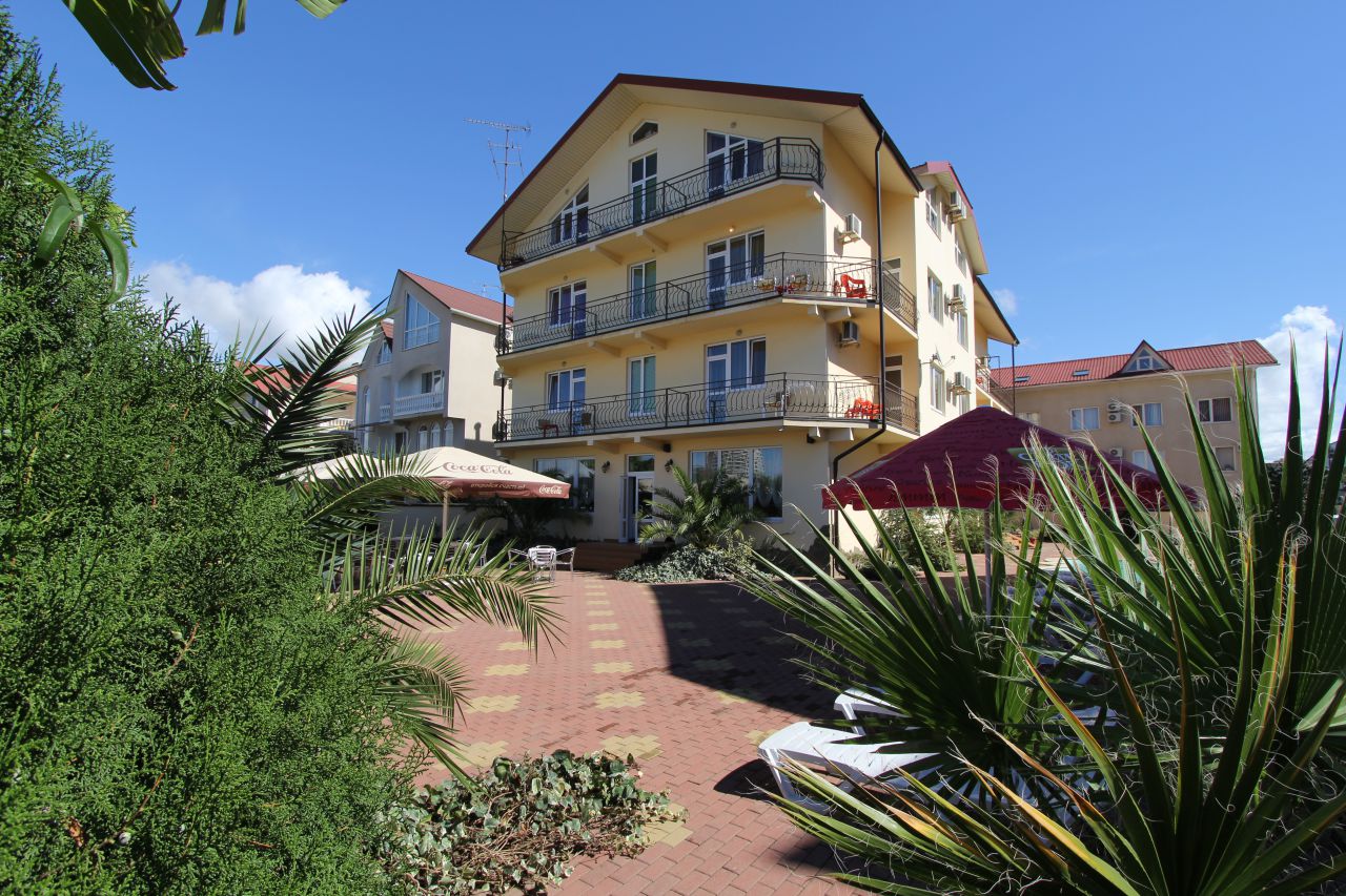 Гостиница Страна магнолий в Адлере